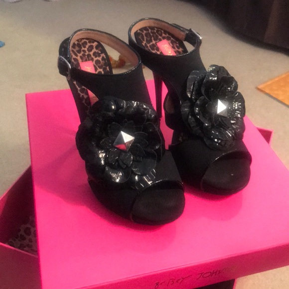 Betsey Johnson Shoes - Betsey Johnson Amorita Heels